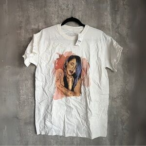 NWT Aaliyah Watercolor Graphic Tee Women’s Medium